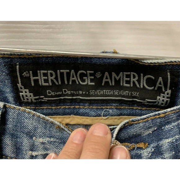 The Heritage By America 1776 Ripped Distressed Denim Jeans Size 34x33 FS Charity - Picture 3 of 12